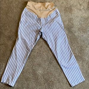 Old Navy Maternity Pixie Pant